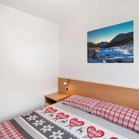 Arcobaleno Giallo Appartement